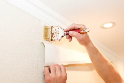 Pose de papier peint à Gas — revêtements muraux et toiles de verre